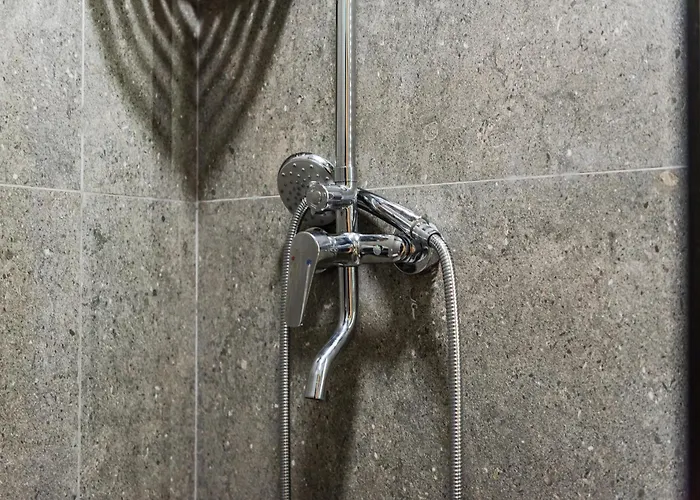 Amel's By Pikhost * Tirana